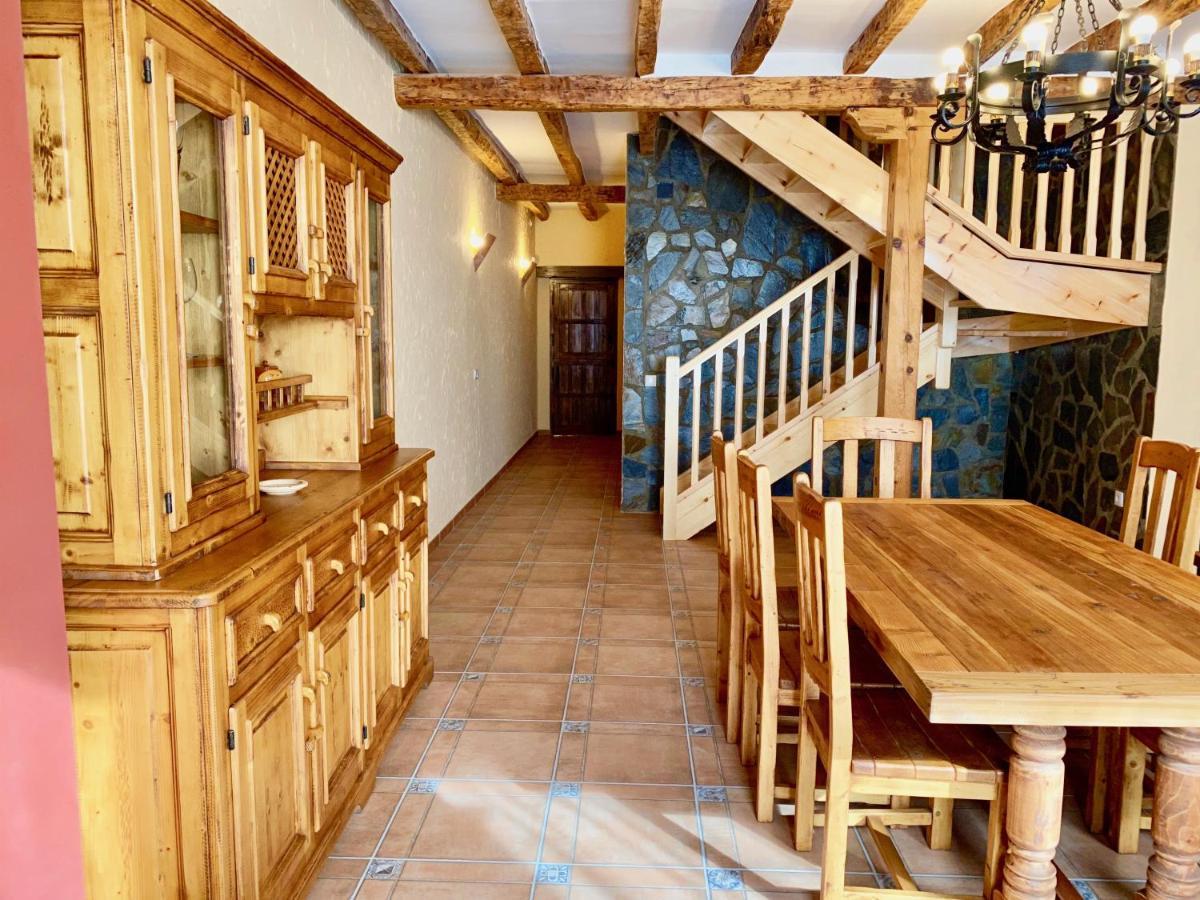 La Parada De Jimena-Casa Rustica Rodeada De Bodegas En Rueda Εξωτερικό φωτογραφία